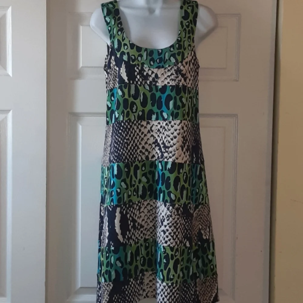 Diane Von Furstenberg Augustine Silk Open Back Midi Dress Animal Print Size 8 - Picture 2 of 13